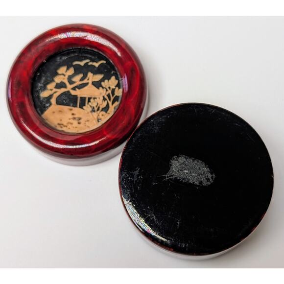 Vtg Cork Art Trinket Box 2.5" Round Red Lacquer Diorama Landscape Satin Lined - Picture 3 of 5